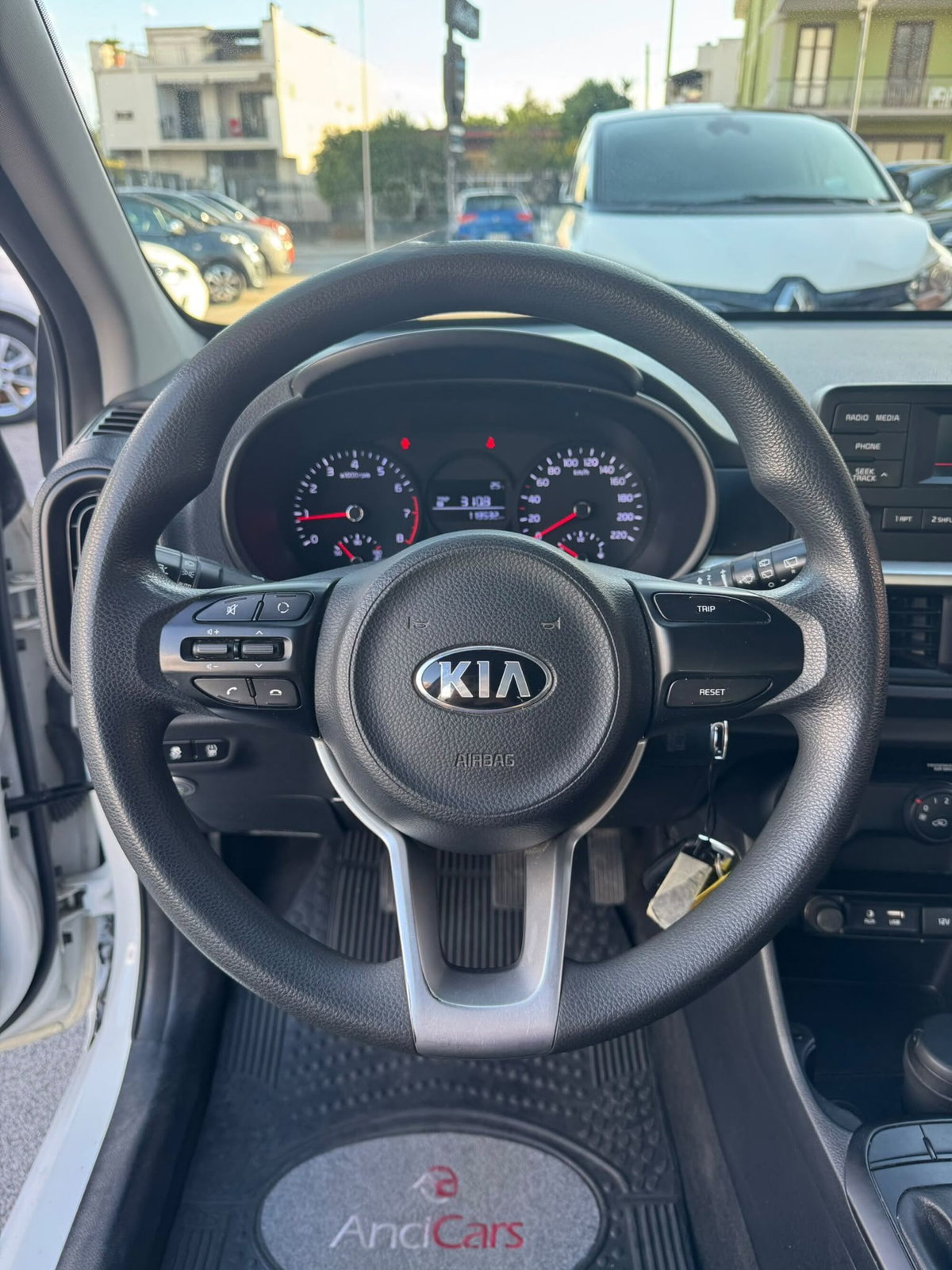 Kia Picanto 1.0 12V GPL 5 porte Style (7)