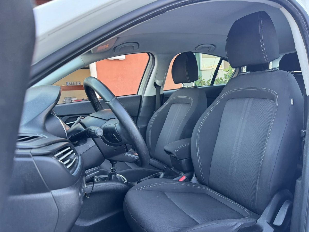Fiat Tipo Tipo 1.6 Mjt S&S 5 porte Easy (6)
