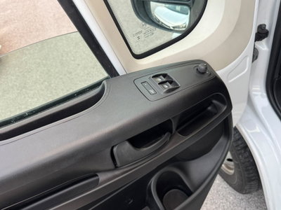 Fiat Ducato Furgone 35 CH1 2.2 mjt3 140cv AT9 serie 9 (4)
