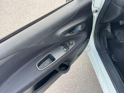 Fiat Punto 1.3 MJT II 75 CV 5 porte Street (4)