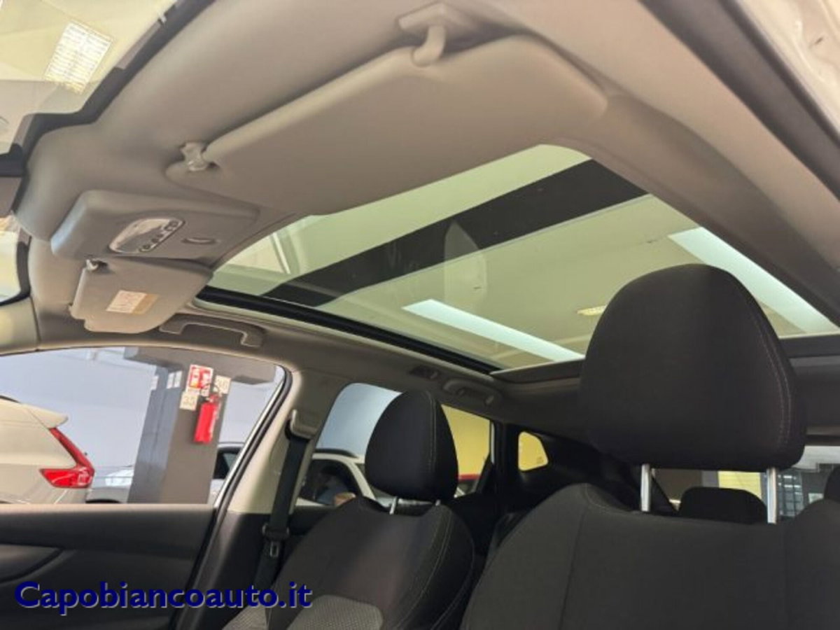 Nissan Qashqai 1.2 DIG-T N-Connecta (11)
