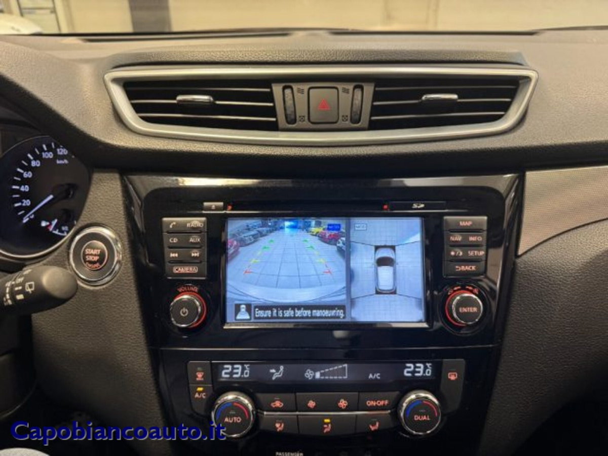 Nissan Qashqai 1.2 DIG-T N-Connecta (12)