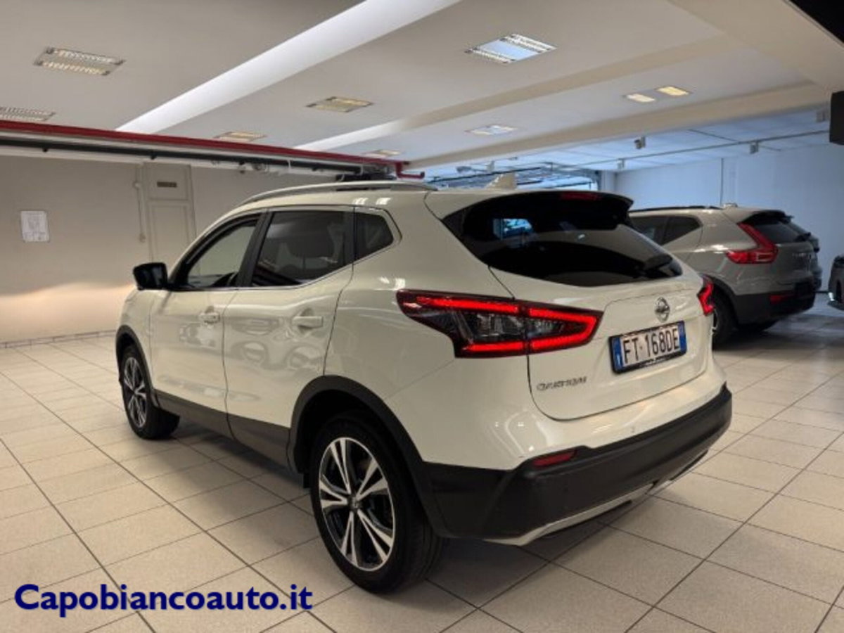 Nissan Qashqai 1.2 DIG-T N-Connecta (8)