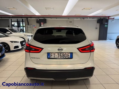 Nissan Qashqai 1.2 DIG-T N-Connecta (9)