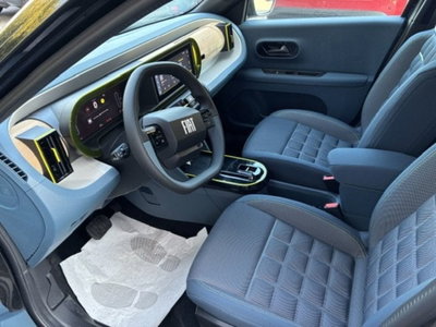 Fiat Grande Panda 1.2 hybrid La Prima 110cv edct (9)