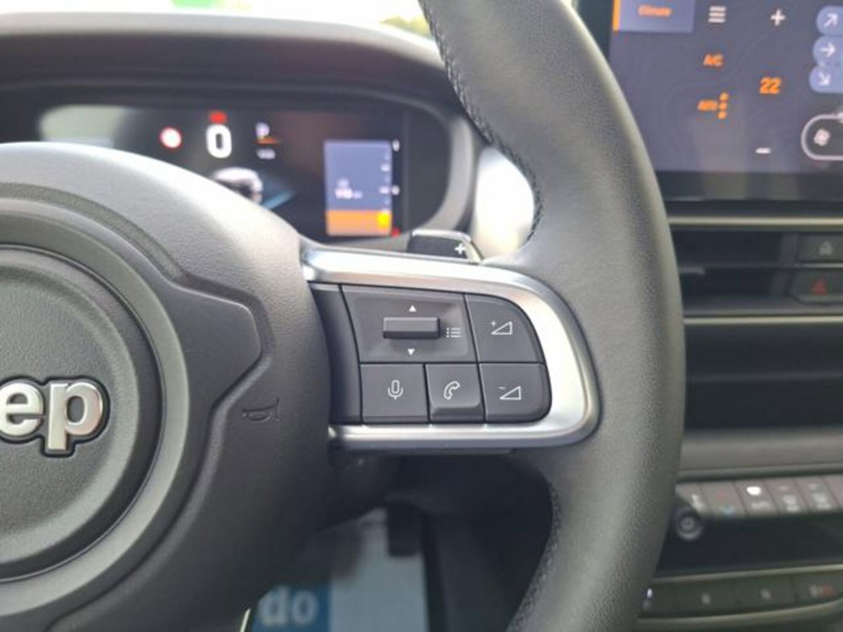 Jeep Avenger 1.2 turbo Summit fwd 100cv (13)