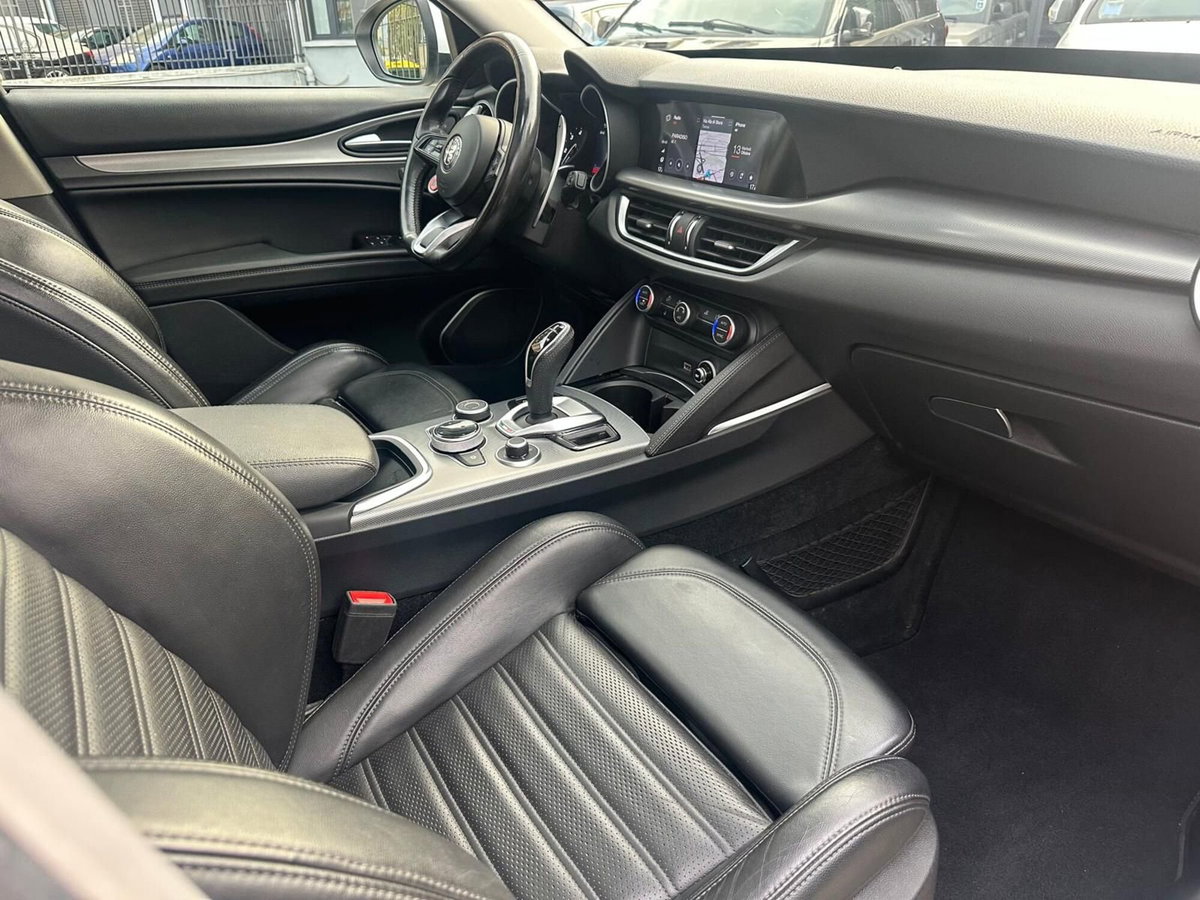 Alfa Romeo Stelvio 2.2 t Veloce Q4 210cv auto (10)