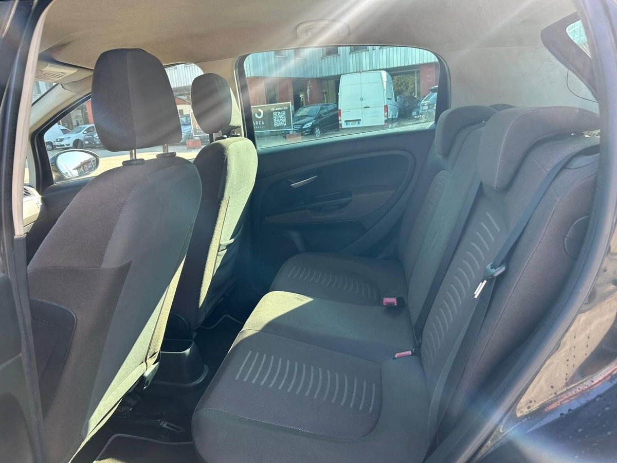 Fiat Grande Punto 1.3 MJT 75 CV 5 porte Fun (7)