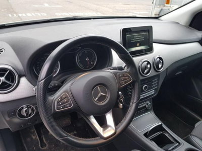 Mercedes-Benz Classe B 250 e Sport (13)