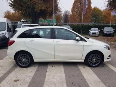 Mercedes-Benz Classe B 250 e Sport (5)
