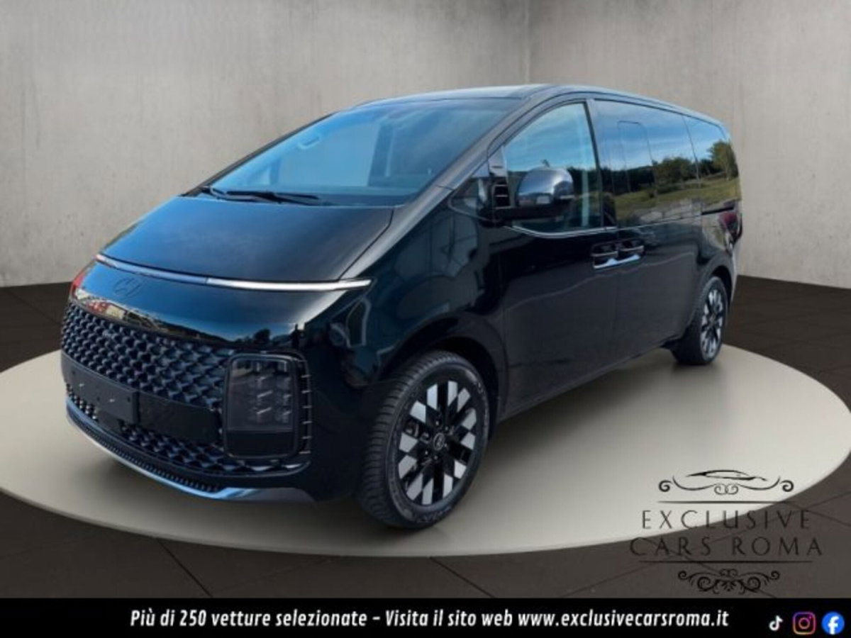 Hyundai Staria 1.6 hev Luxury 2wd auto