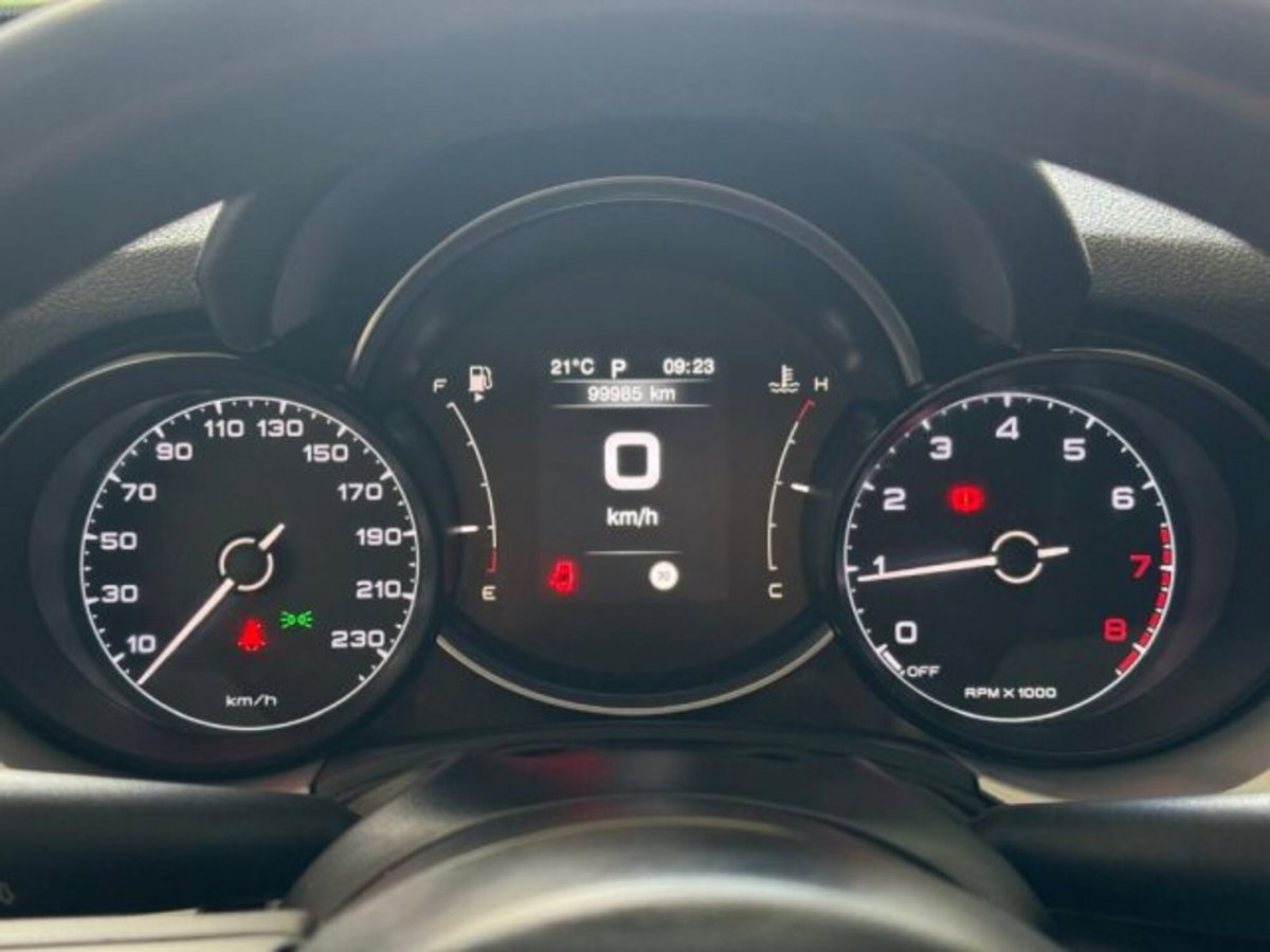 Fiat 500X 1.3 T4 150 CV DCT Red (17)