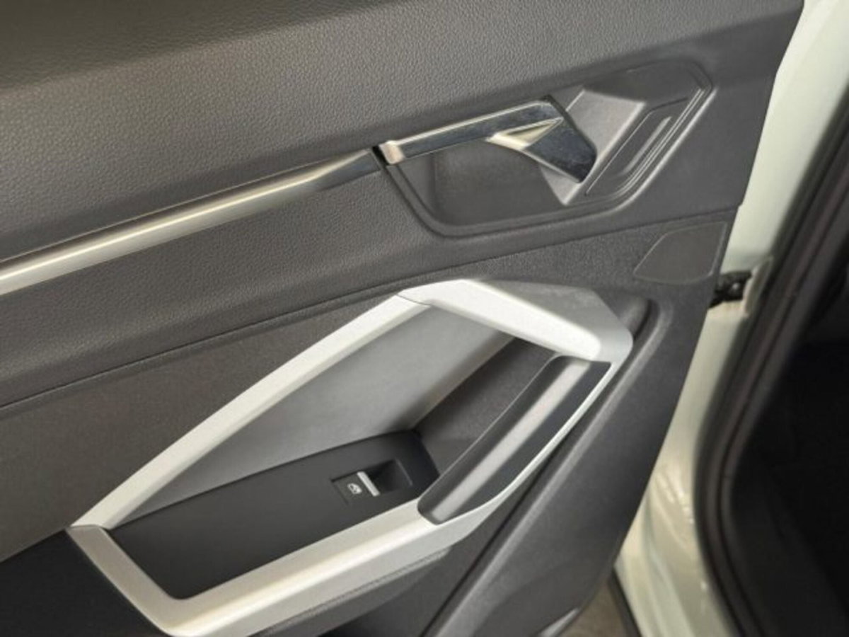 Audi Q3 Sportback 35 TDI (12)