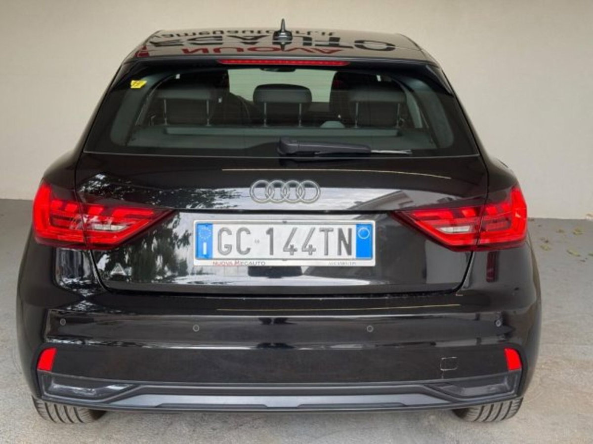 Audi A1 citycarver 30 TFSI Admired (5)