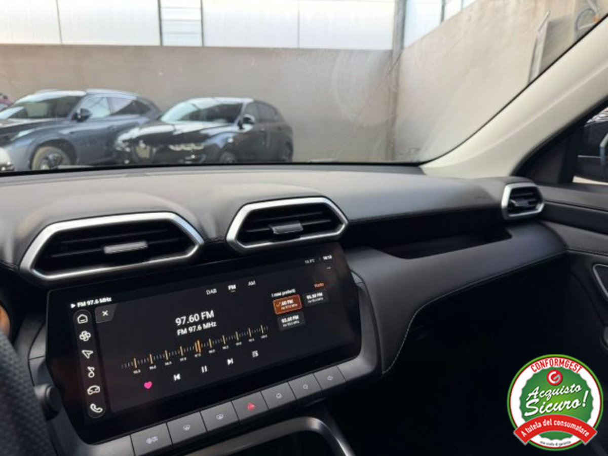 Mg ZS ZS 1.5 Luxury (12)