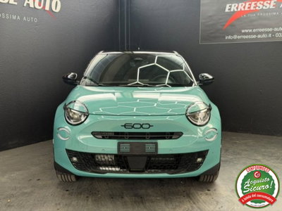 Fiat 600 1.2 hybrid Sport 145cv auto (2)