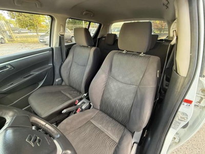 Suzuki Swift 1.3 DDiS 5 porte GL (12)
