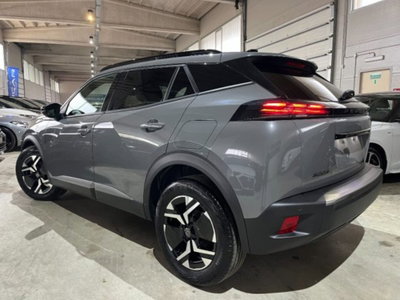 Peugeot 2008 PureTech 100 S&S Allure (4)