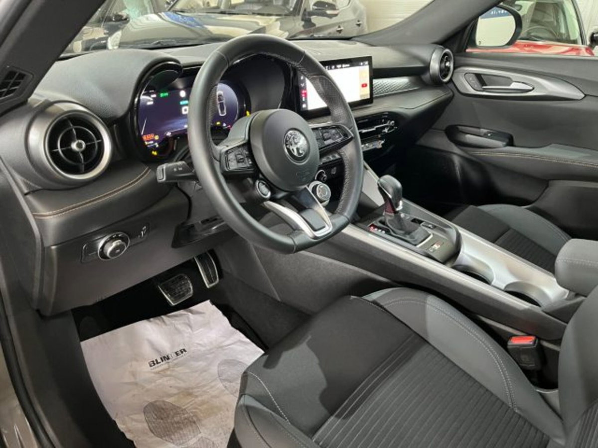 Alfa Romeo Tonale 1.5 hybrid Sprint 130cv tct7 (9)