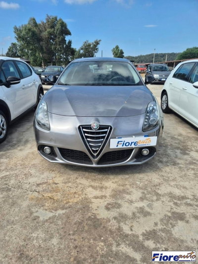 Alfa Romeo Giulietta 1.6 JTDm-2 Distinctive (4)