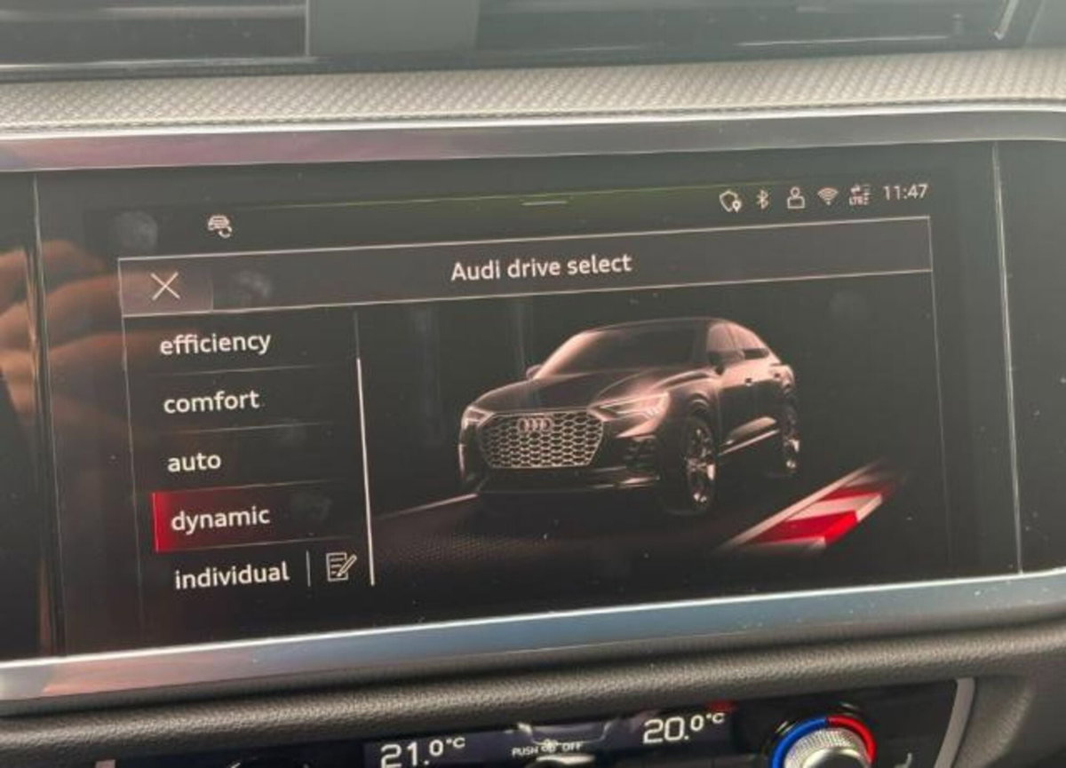 Audi Q3 Sportback 35 TDI S line edition (13)