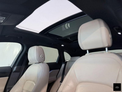 Jaguar F-Pace 2.0 D 180 CV AWD Portfolio (10)