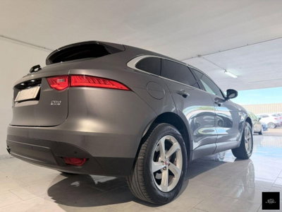 Jaguar F-Pace 2.0 D 180 CV AWD Portfolio (18)