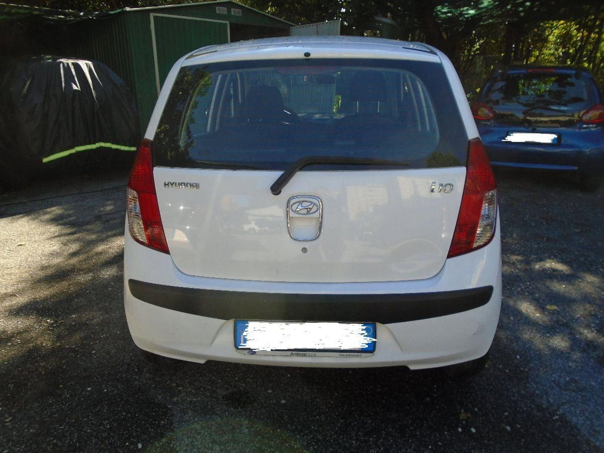 Hyundai i10 1.1 12V Style (2)