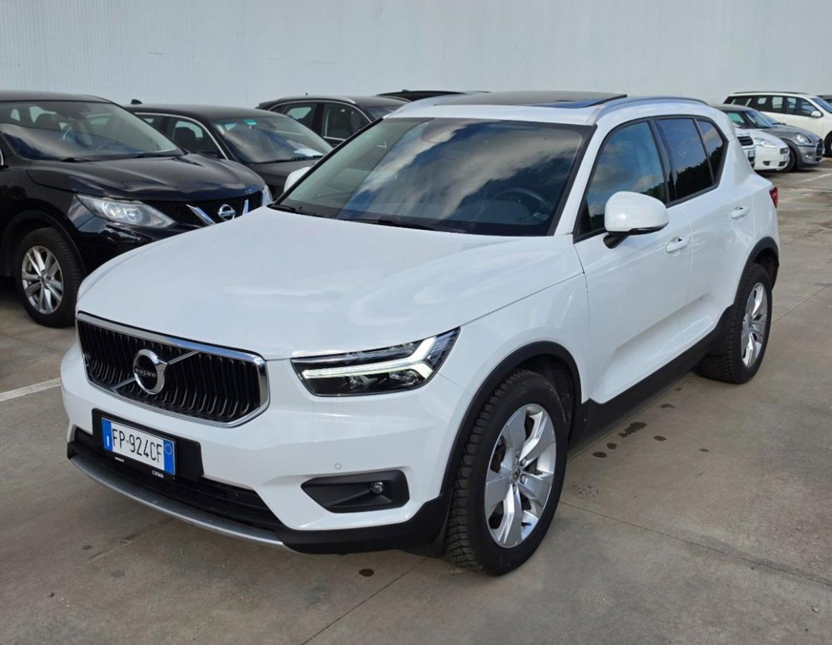 Volvo XC40 D4 AWD Geartronic Inscription