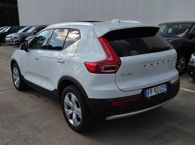 Volvo XC40 D4 AWD Geartronic Inscription (5)