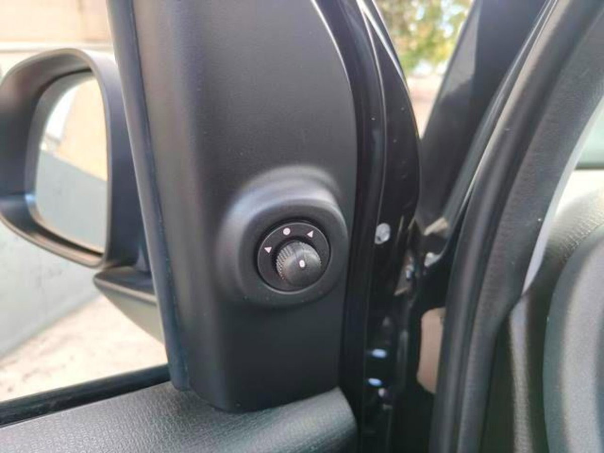 Fiat Panda Cross Cross 1.0 FireFly S&S Hybrid (13)