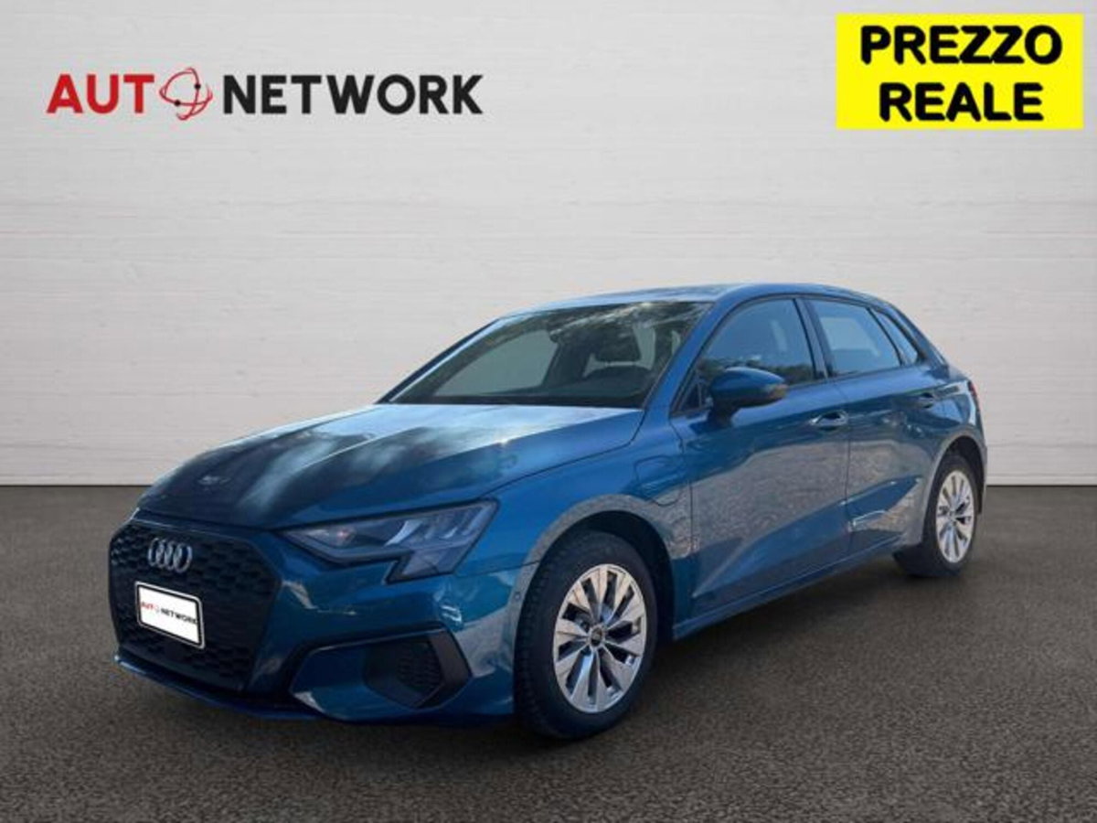 Audi A3 Sportback 40 TFSI e S tronic Business Advanced