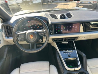 Porsche Cayenne 3.0 V6 E-Hybrid (8)