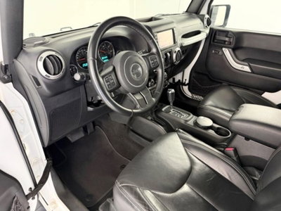 Jeep Wrangler 2.8 CRD DPF Sahara Auto (4)