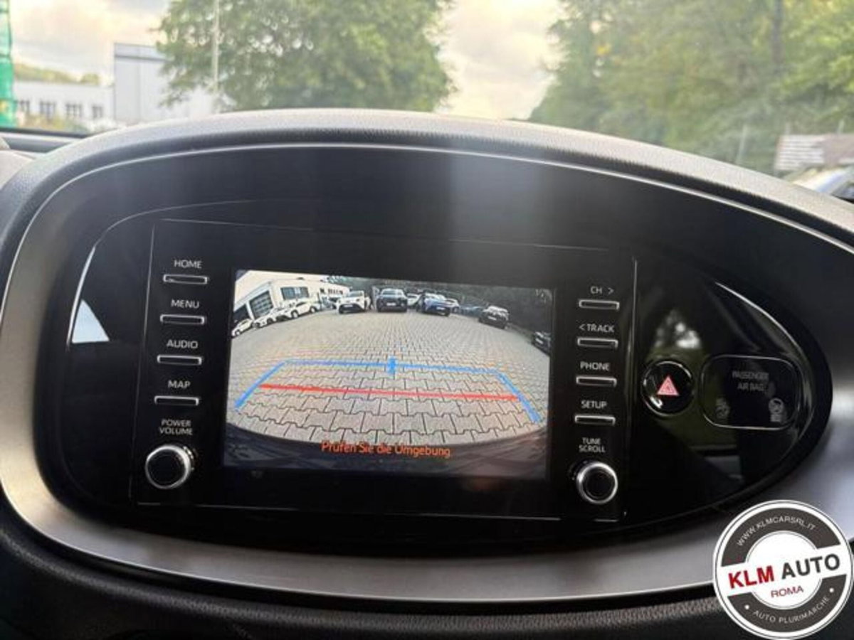 Toyota Aygo X 1.0 VVT-i 72 CV 5 porte Limited Air (10)