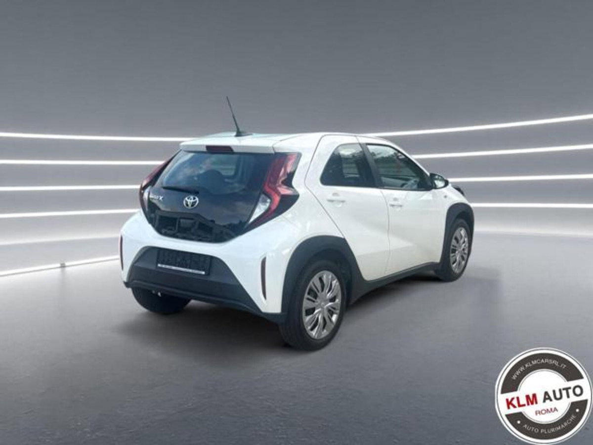 Toyota Aygo X 1.0 VVT-i 72 CV 5 porte Limited Air (5)