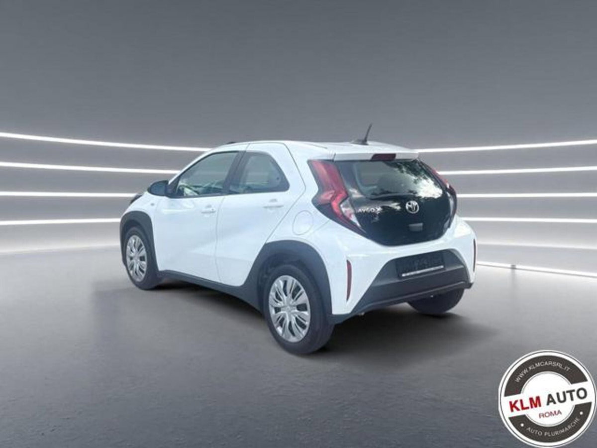 Toyota Aygo X 1.0 VVT-i 72 CV 5 porte Limited Air (7)