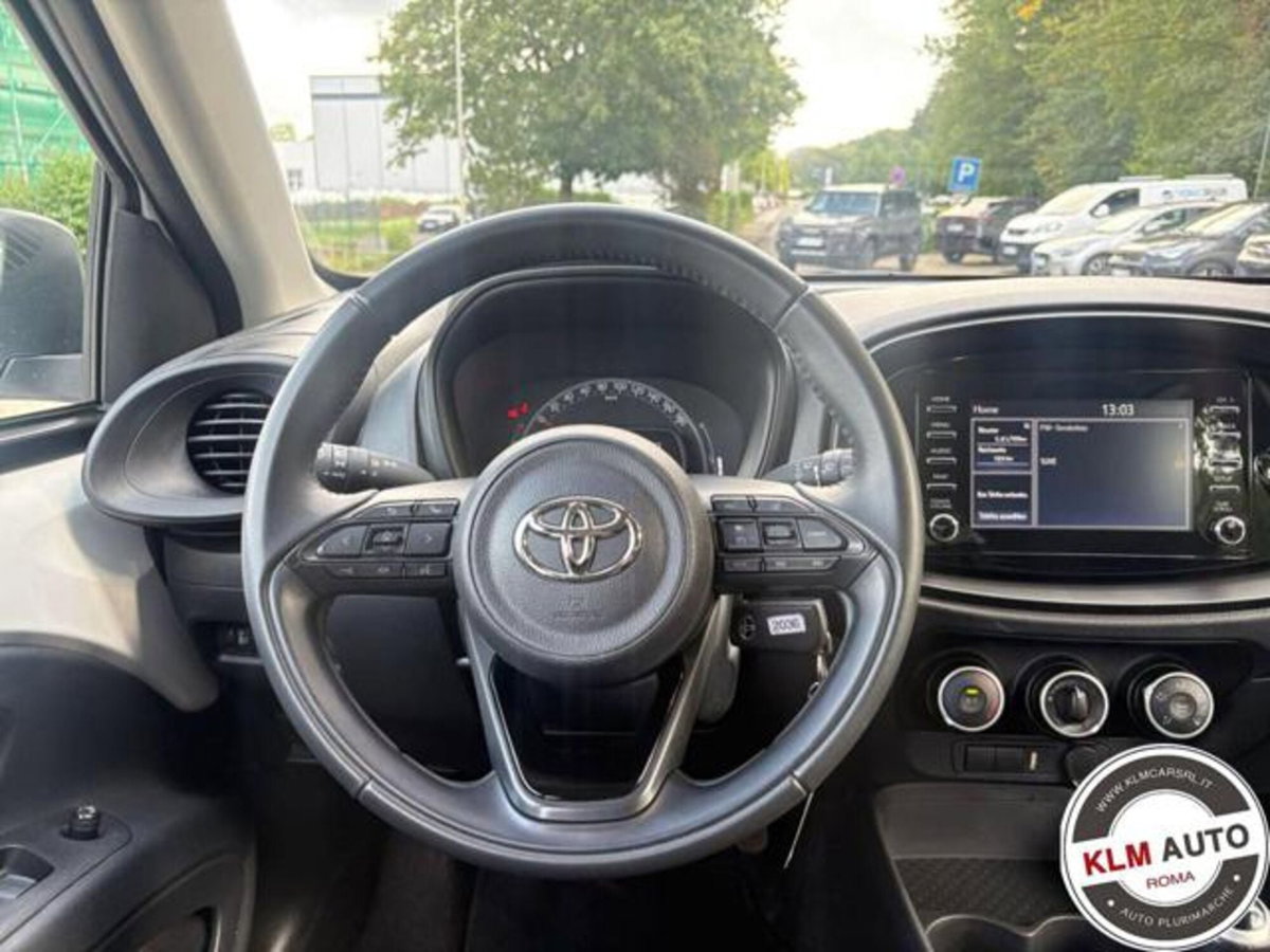 Toyota Aygo X 1.0 VVT-i 72 CV 5 porte Limited Air (9)