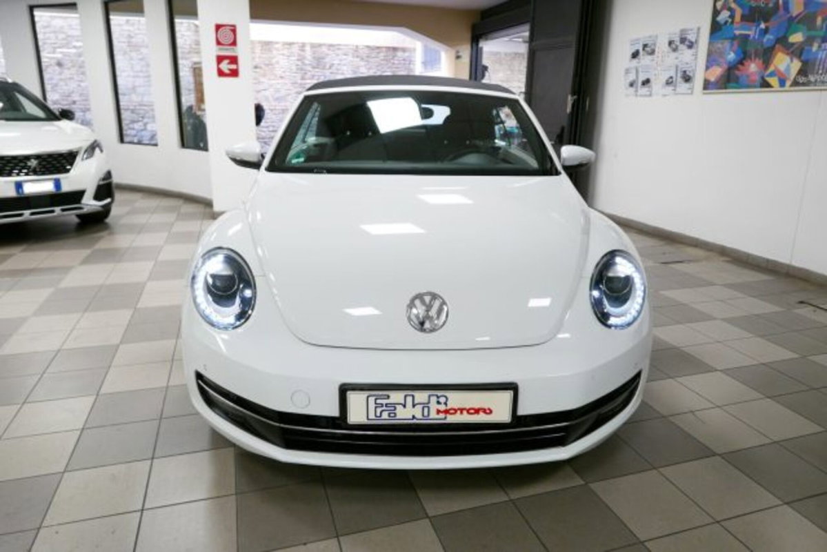 Volkswagen Maggiolino Cabrio 1.2 TSI Design BlueMotion Technology (2)