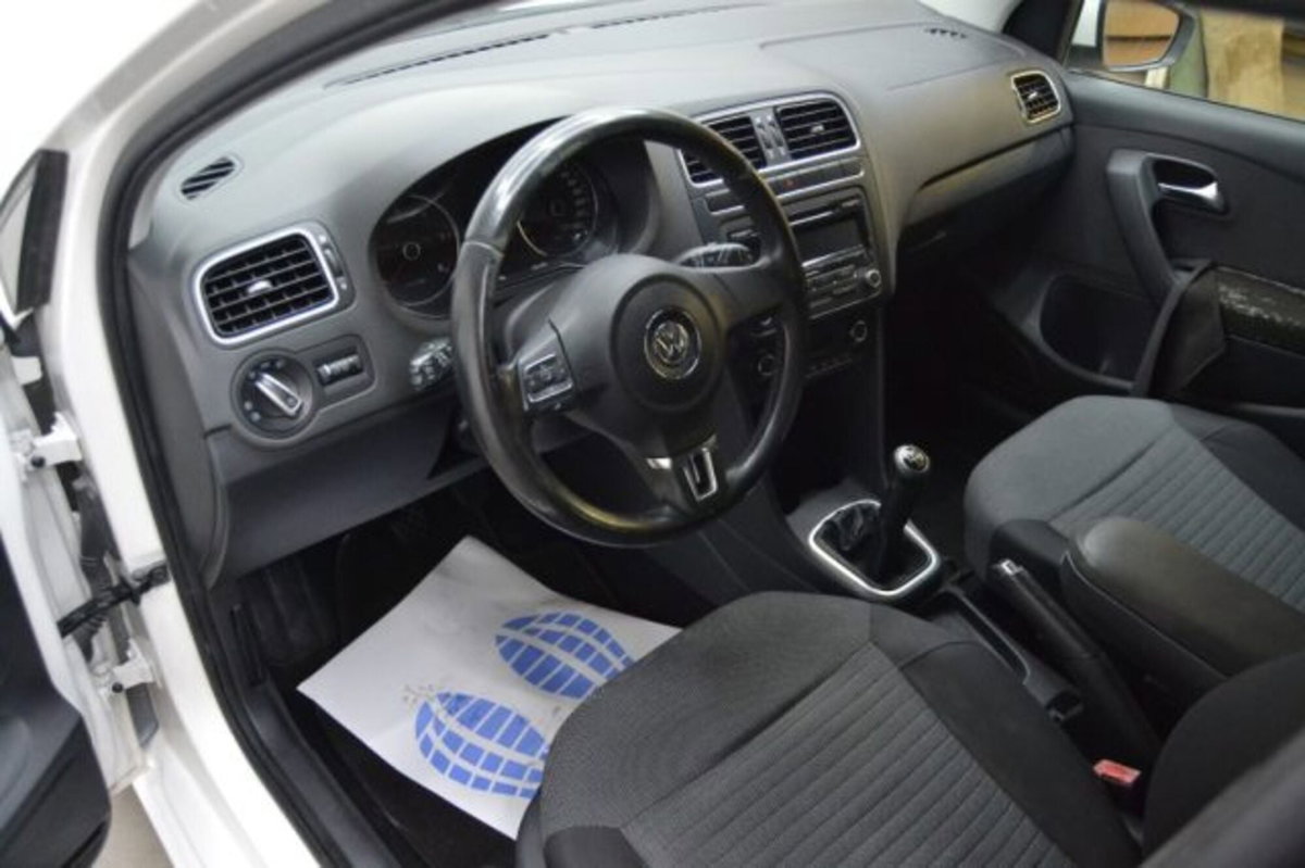 Volkswagen Polo 1.2 TDI DPF 5 p. Comfortline (9)