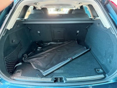 Volvo XC60 B4 automatico Plus Dark (15)