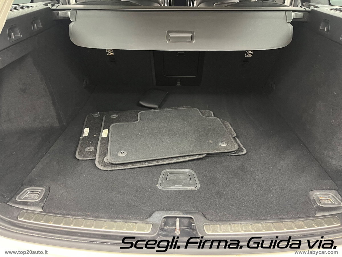 Volvo V60 D3 Momentum Business (12)