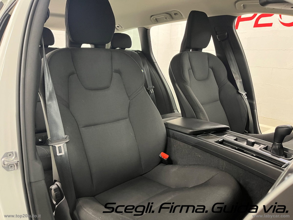 Volvo V60 D3 Momentum Business (14)