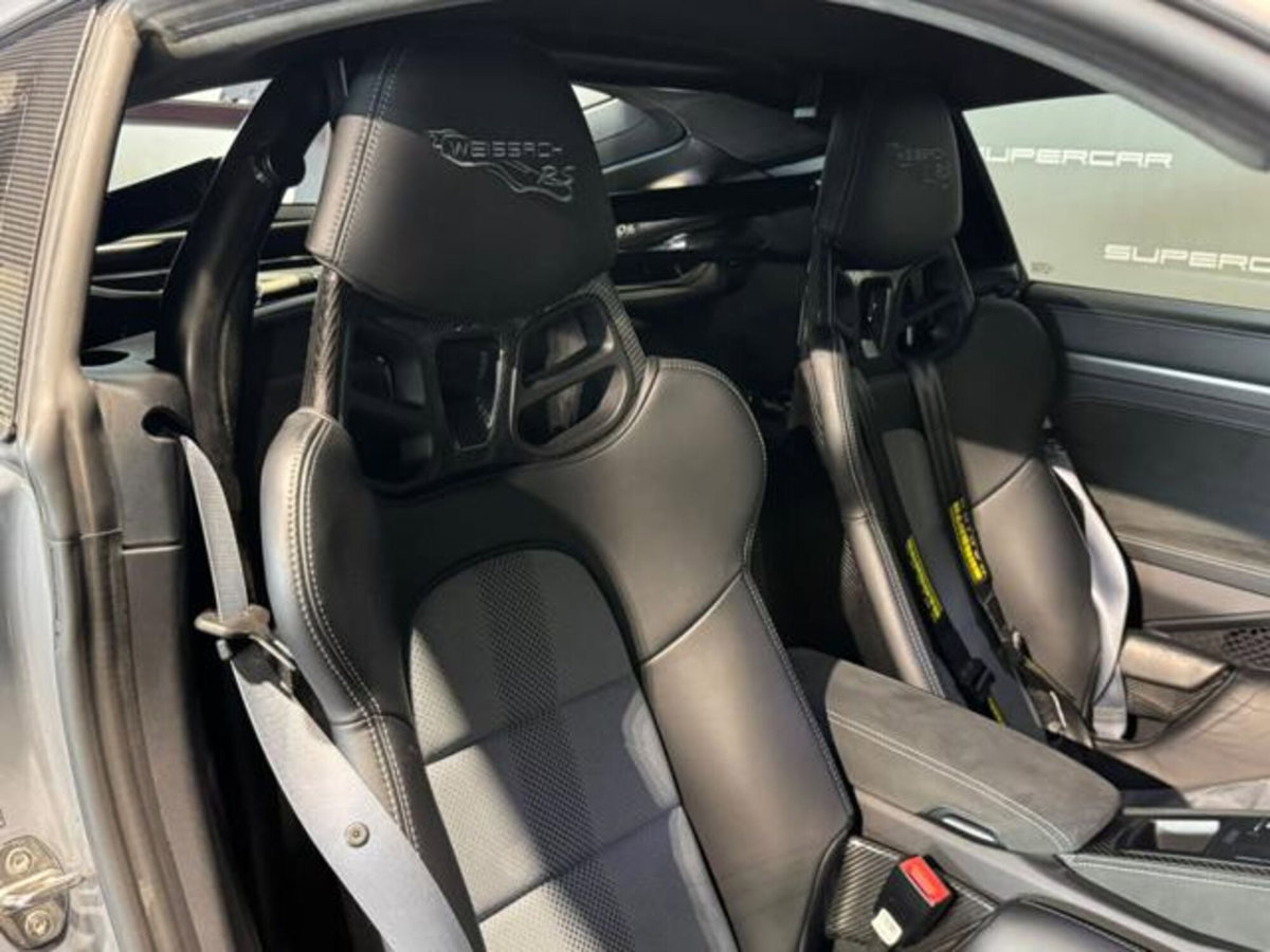 Porsche 718 Cayman  Cayman 4.0 GT4 RS pdk (11)