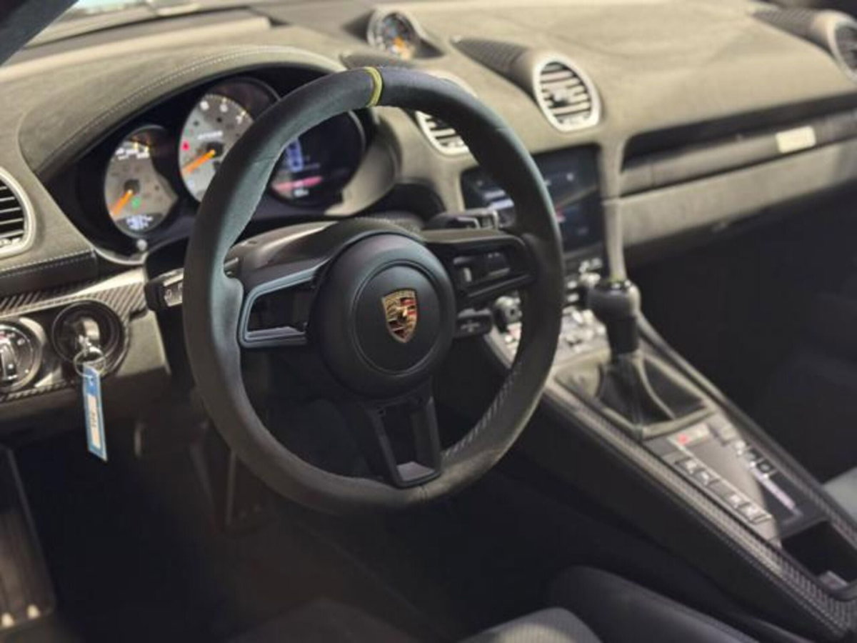 Porsche 718 Cayman  Cayman 4.0 GT4 RS pdk (13)