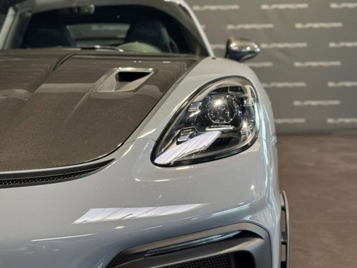 Porsche 718 Cayman  Cayman 4.0 GT4 RS pdk (7)