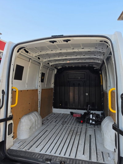 Renault Master Telaio T35 2.3 dCi 135 PM Cabinato Ice (8)