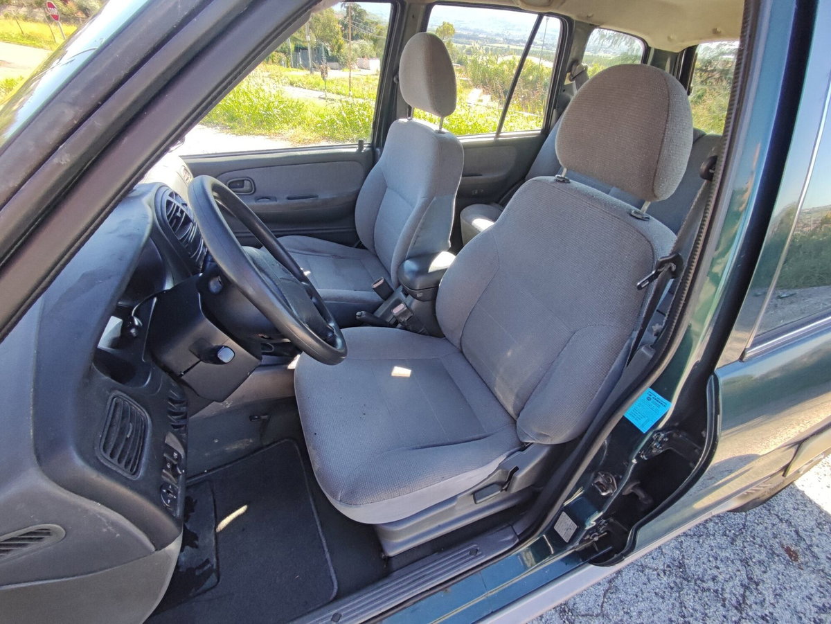 Kia Sportage 2.0 TDI cat 5p. 4x4 Comfort (14)