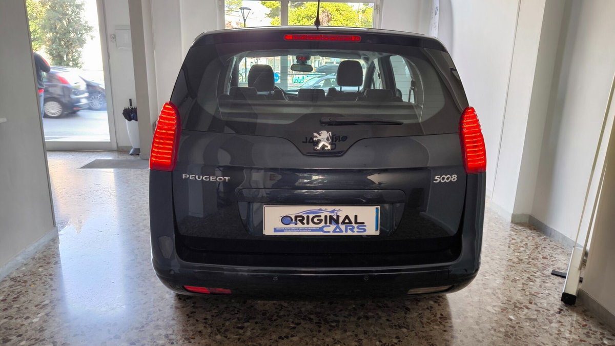 Peugeot 5008 1.6 HDi 112CV Active Mix (11)