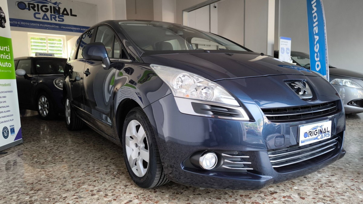 Peugeot 5008 1.6 HDi 112CV Active Mix (5)